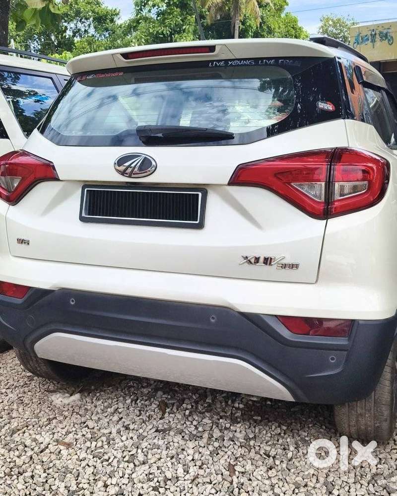 Mahindra Xuv300 W8 Diesel, 2019, Diesel