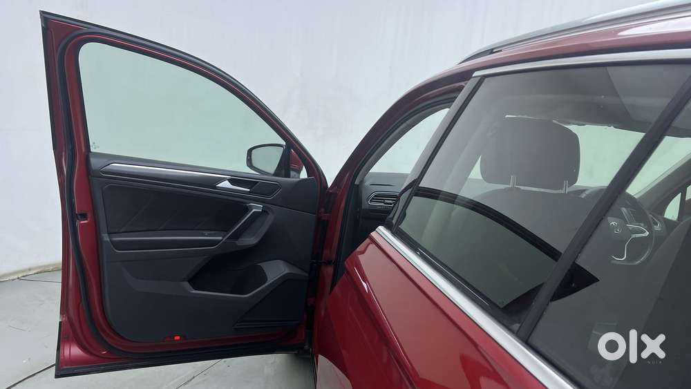 Volkswagen Tiguan 2.0 Elegance Tsi Dsg, 2022, Petrol