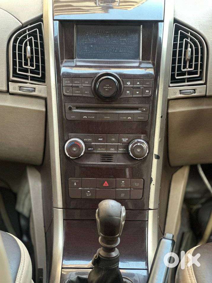 Mahindra Xuv300 W8 Diesel, 2013, Diesel