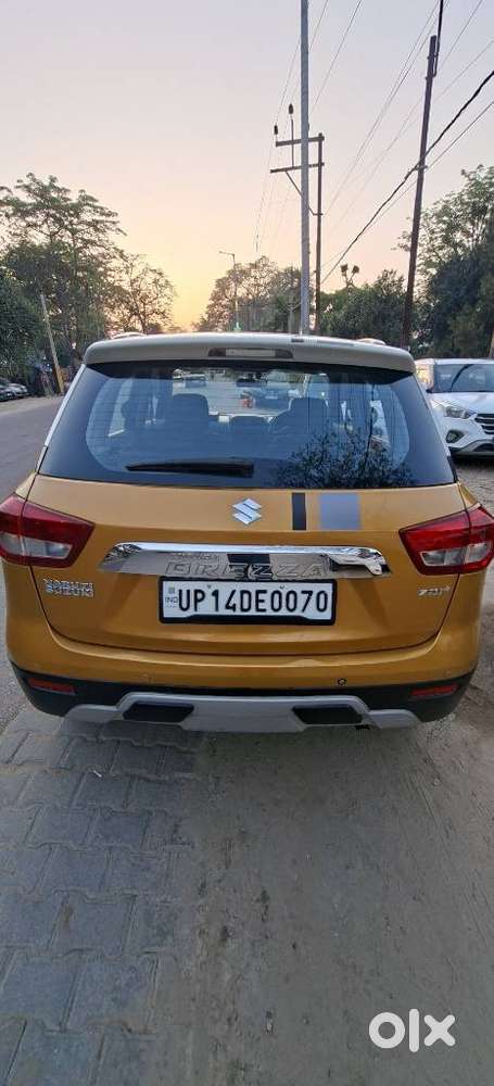 Maruti Suzuki Vitara Brezza Zdi Plus Dual Tone, 2017, Diesel