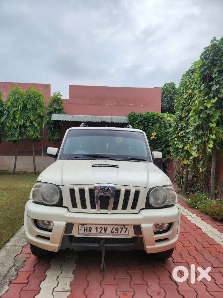 Mahindra Scorpio Sle 2013 Diesel Manual