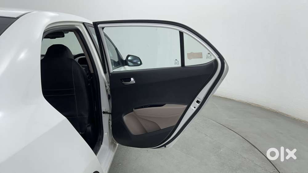 Hyundai Xcent 1.2 Vtvt Sx Option, 2016, Petrol