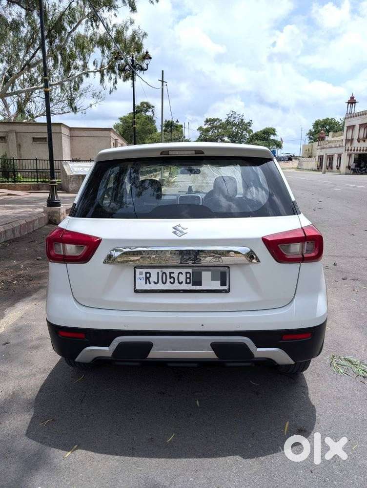 Maruti Suzuki Brezza 1.5 Lxi Smart Hybrid, 2020, Petrol