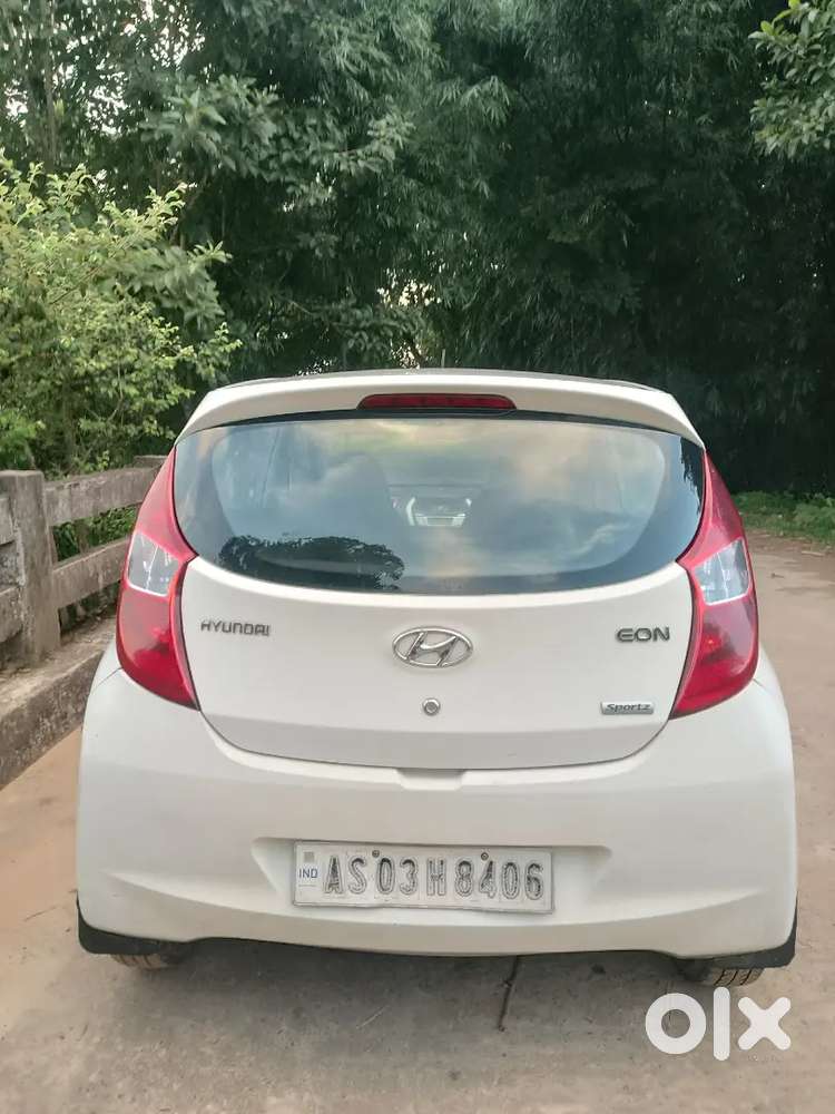 Hyundai Eon 0.8 Sportz 2012 Manual