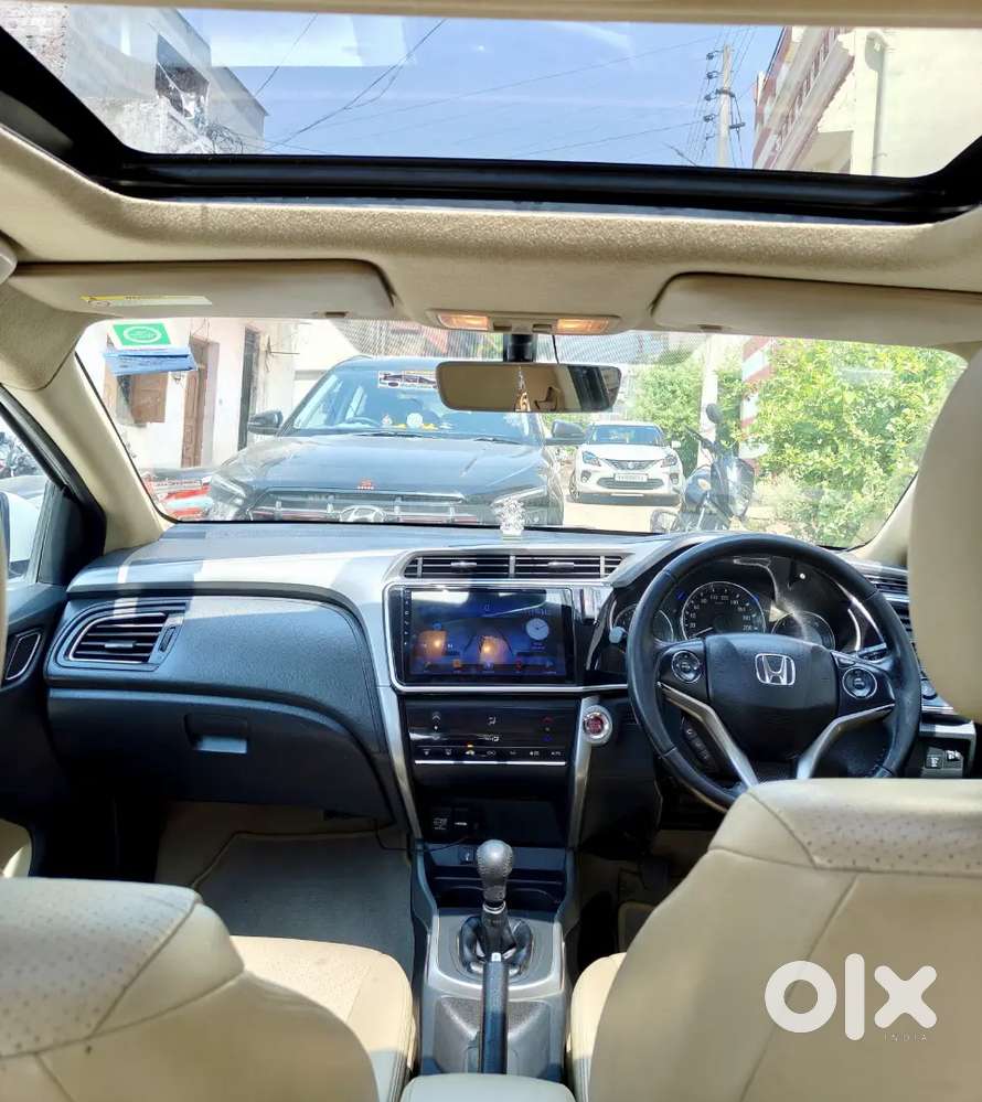 Dr Owned Honda City Sunroof