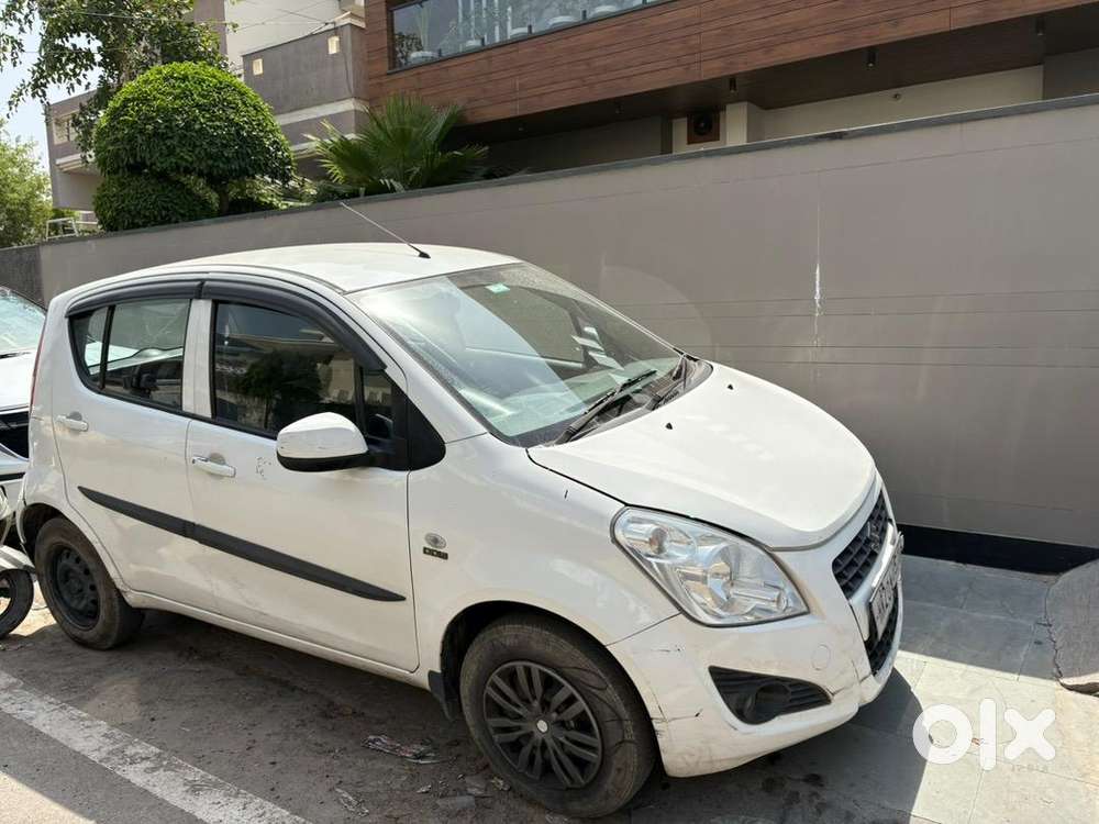 Maintained And New Seat Cover And A Android Screen