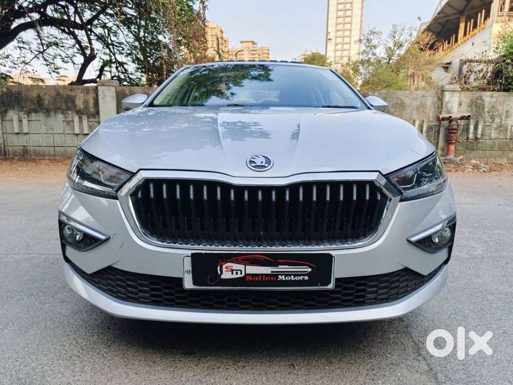 Skoda Slavia Style 1.0l Tsi At, 2023, Petrol