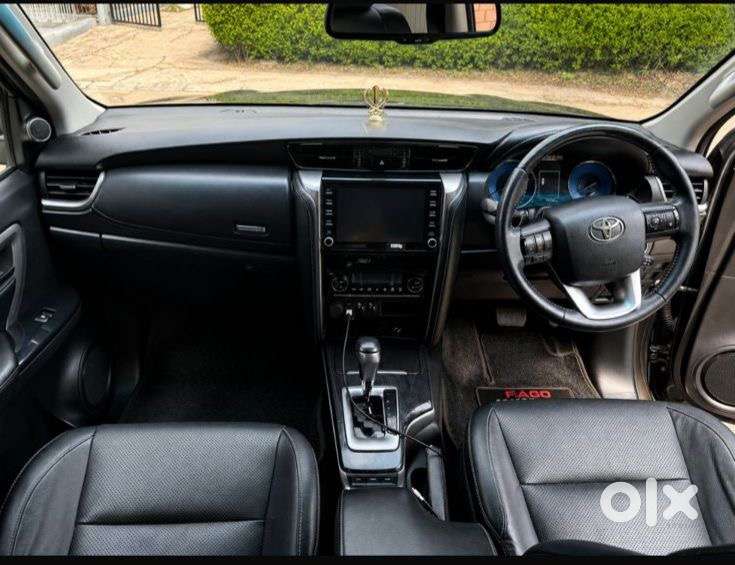 Toyota Fortuner 2022 Diesel Well Maintained