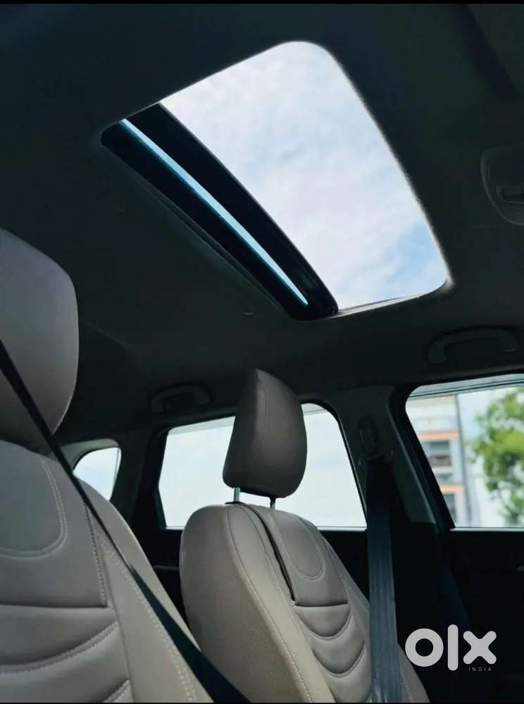 Maruti Brezza Zxi 2023