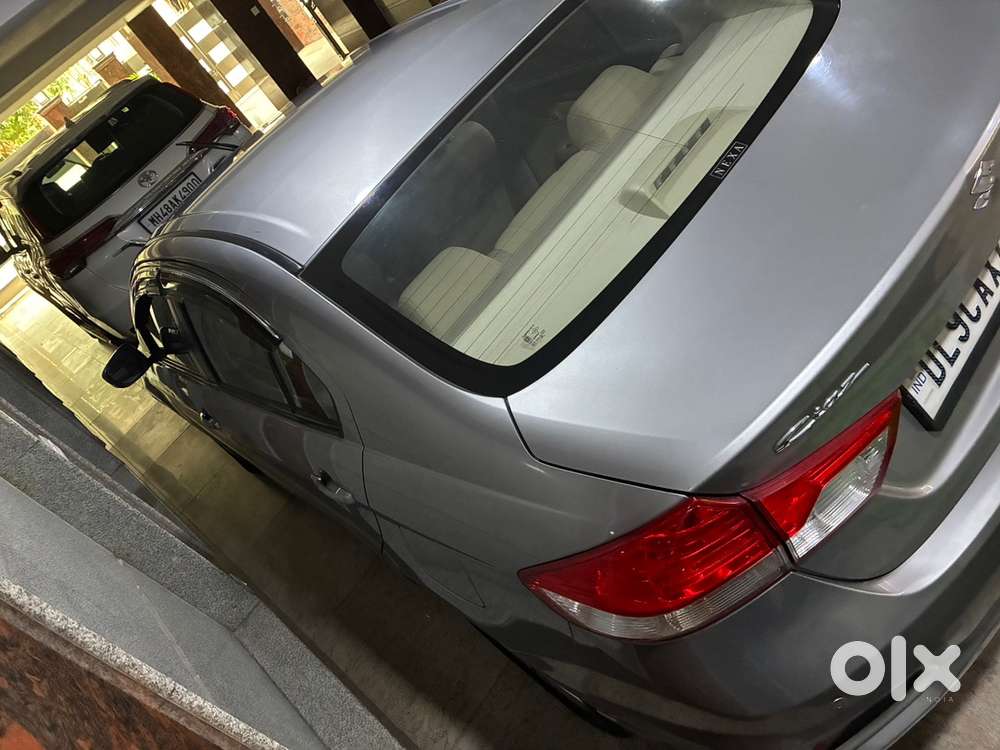 Ciaz Maruti Delta 2022 26000 Km Driven 1st Owner Manual