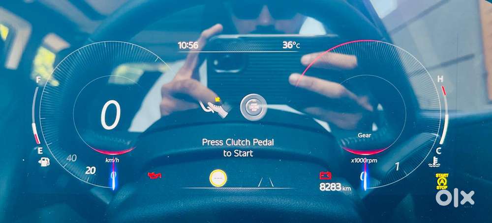 Mahindra Xuv700 2.2 Ax 7 Diesel Mt Str, 2025, Diesel