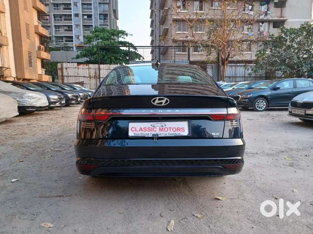 Hyundai Verna 1.5 Sx (o) Vtvt, 2024, Petrol