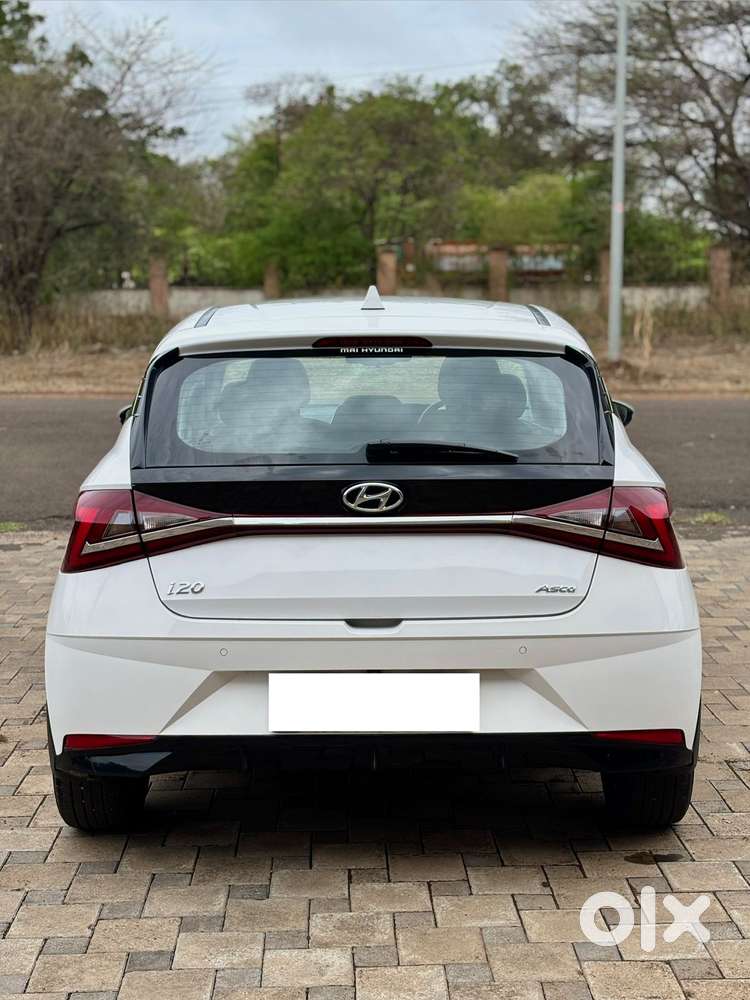 Hyundai I20 Petrol Asta Option, 2023, Petrol