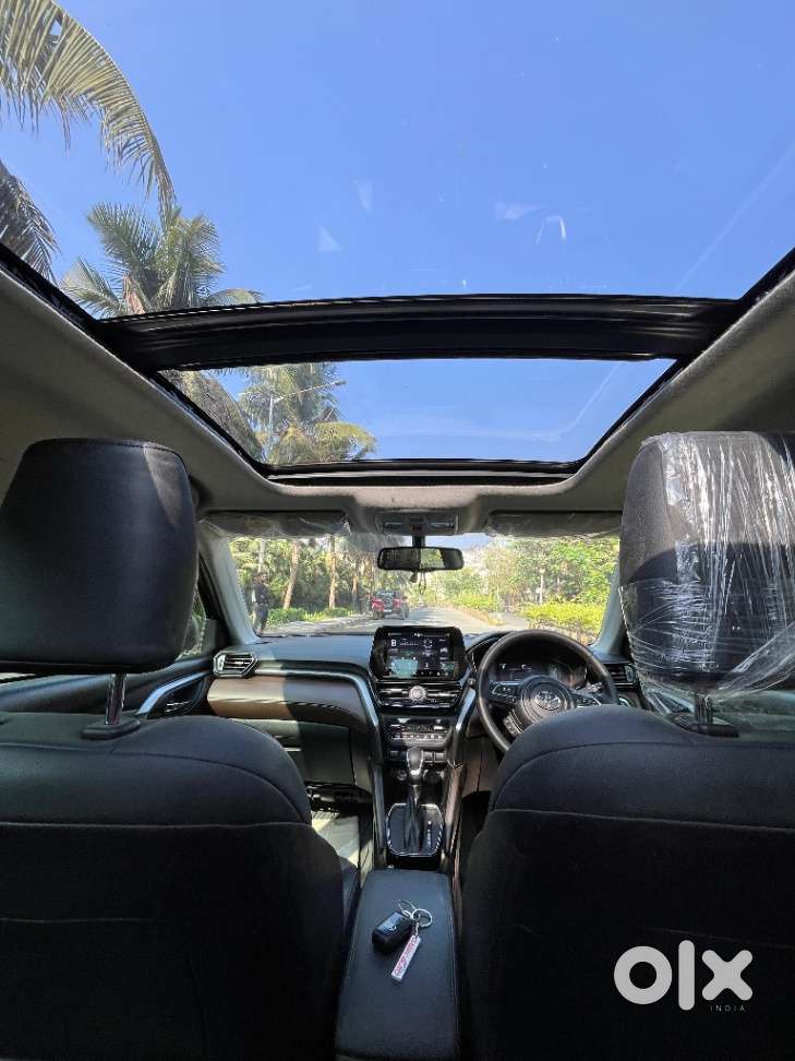 Toyota Urban Cruiser Hyryder 1.5 V Hybrid, 2024, Petrol