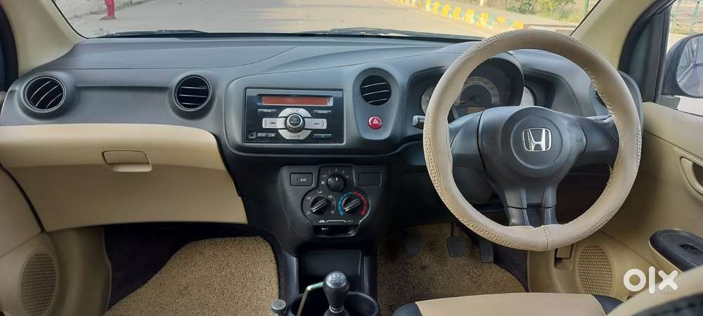 Honda Brio E Mt, 2016, Petrol