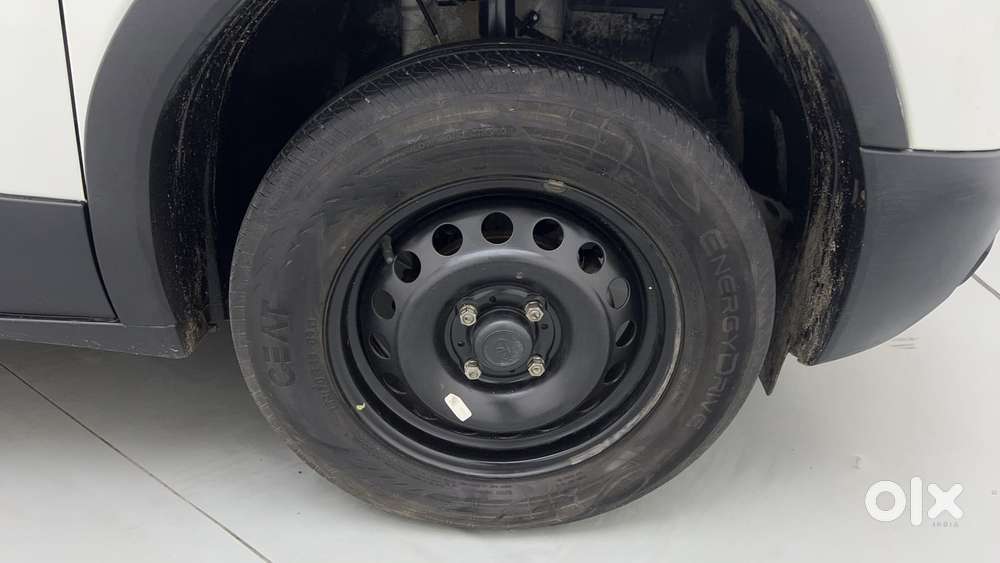 Tata Punch Pure, 2025, Petrol