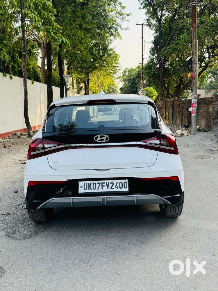 Hyundai I20 Sportz 1.2 Ivt, 2024, Petrol