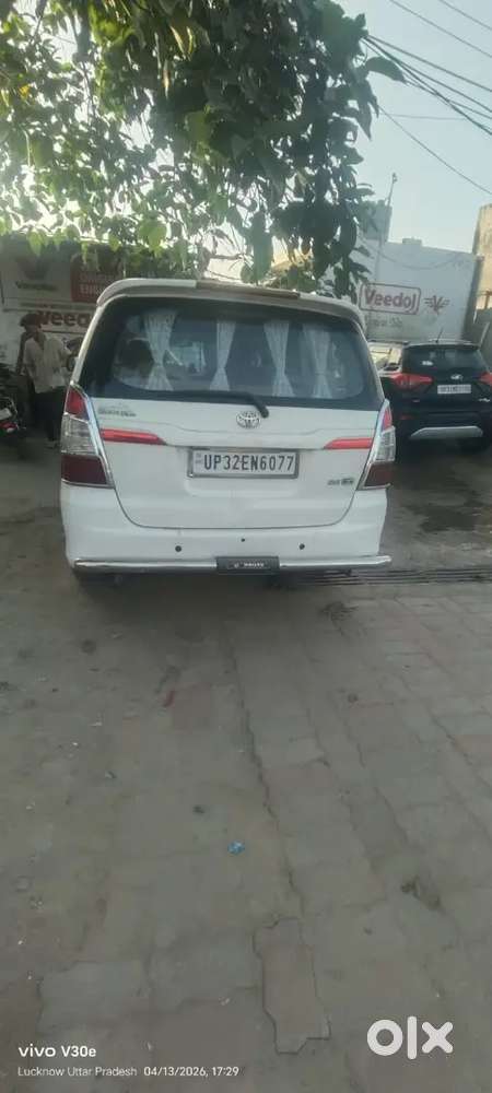 Toyota Innova 2014 Diesel Manual 15 Km