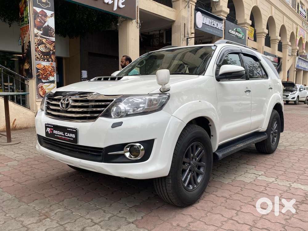 Toyota Fortuner 3.0 4x4 Manual, 2013, Diesel