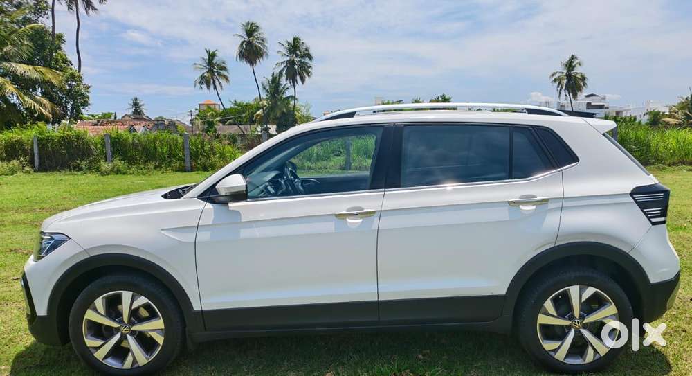 Volkswagen Taigun 1.0 Tsi Highline At, 2023, Petrol