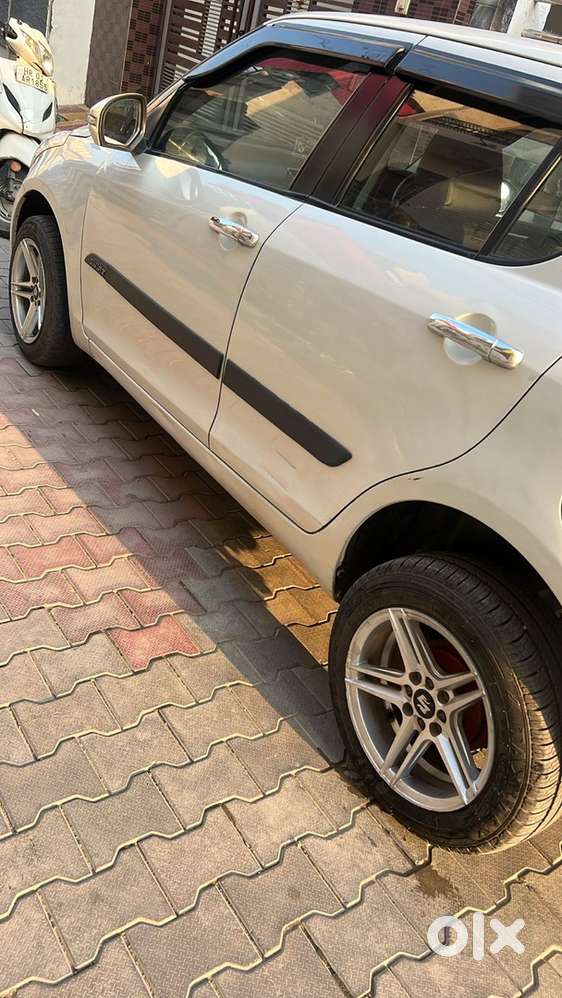 Maruti Suzuki Swift 2015 Diesel Well Maintained