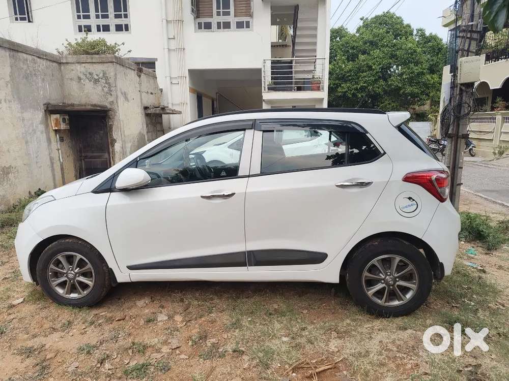 Grand I 10 Diesel For Sale With Good Maintenance