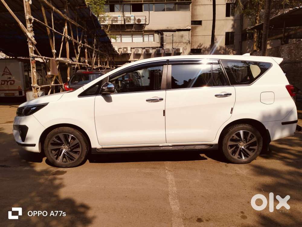 Toyota Innova Crysta 2022 Petrol Automatic 80000 Km