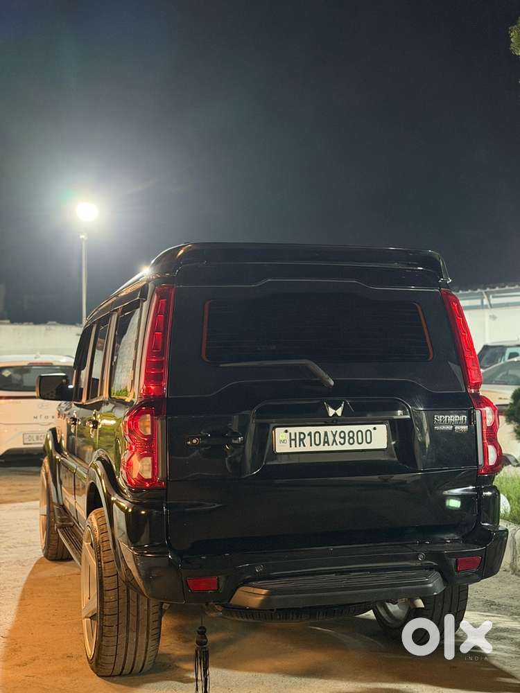 Mahindra Scorpio Classic 2025