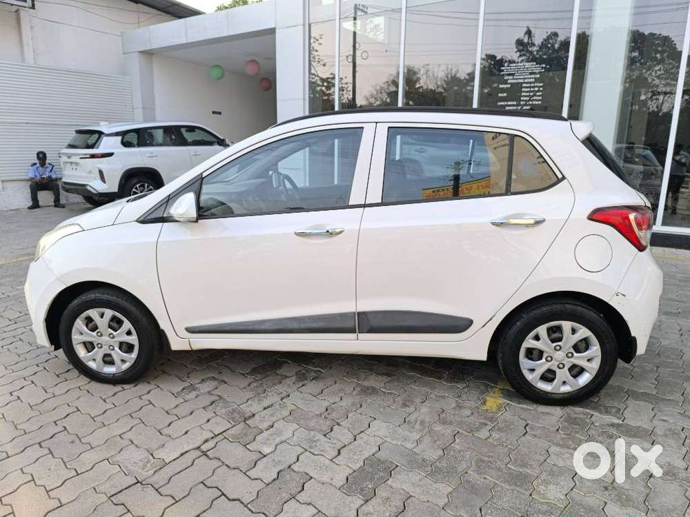 Hyundai Grand I10 2013-2016 Sportz, 2014, Petrol