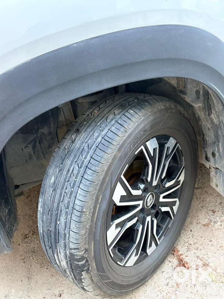 Renault Kiger Petrol 27600 Km Driven