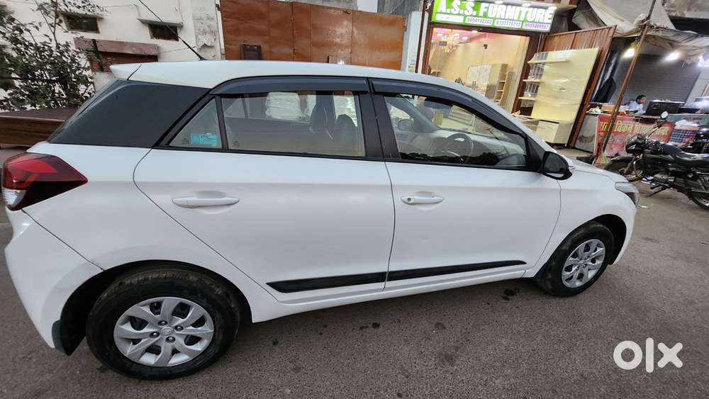 Hyundai Elite I20 2017 Diesel 92000 Km Driven