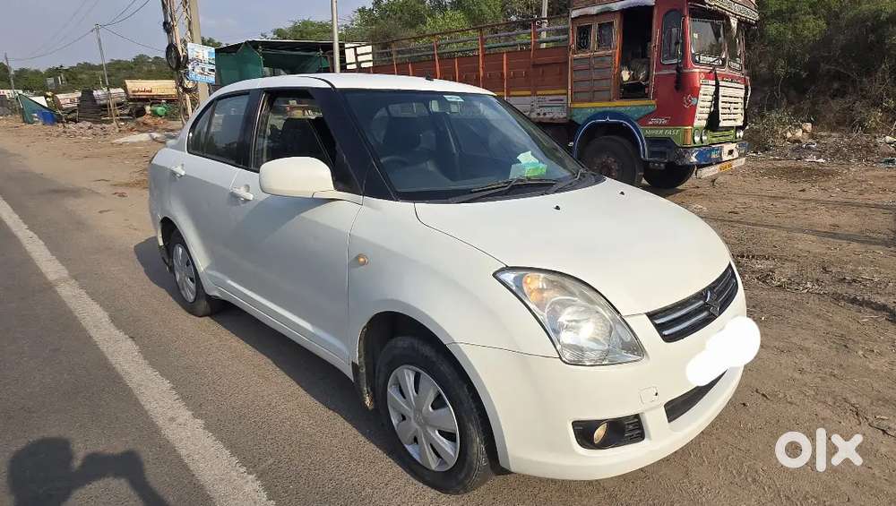 Maruti Suzuki Swift Dzire 2011