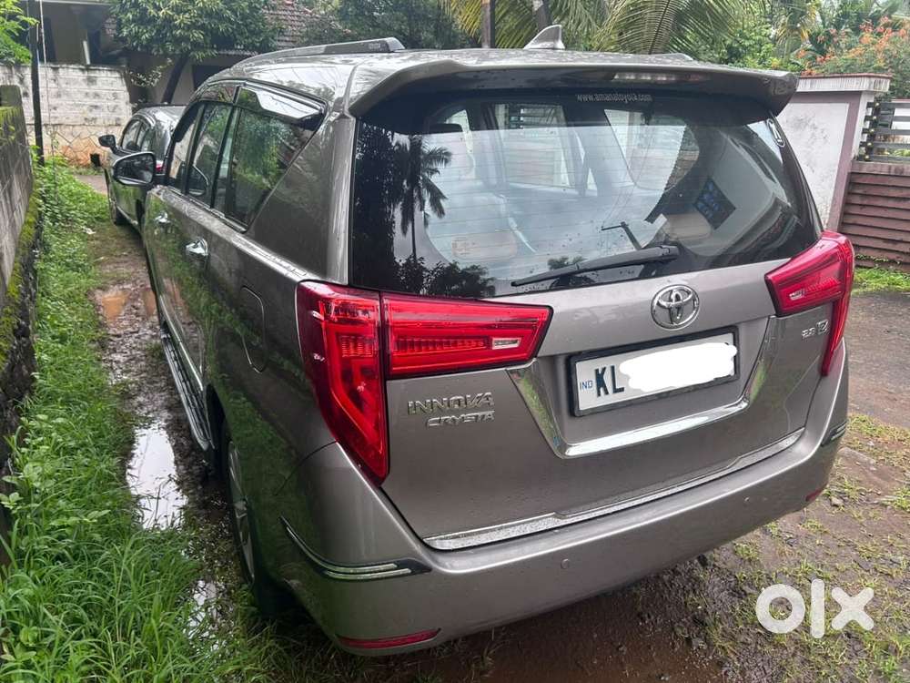 Toyota Innova Crysta 2.8z Automatic, 2018, Diesel
