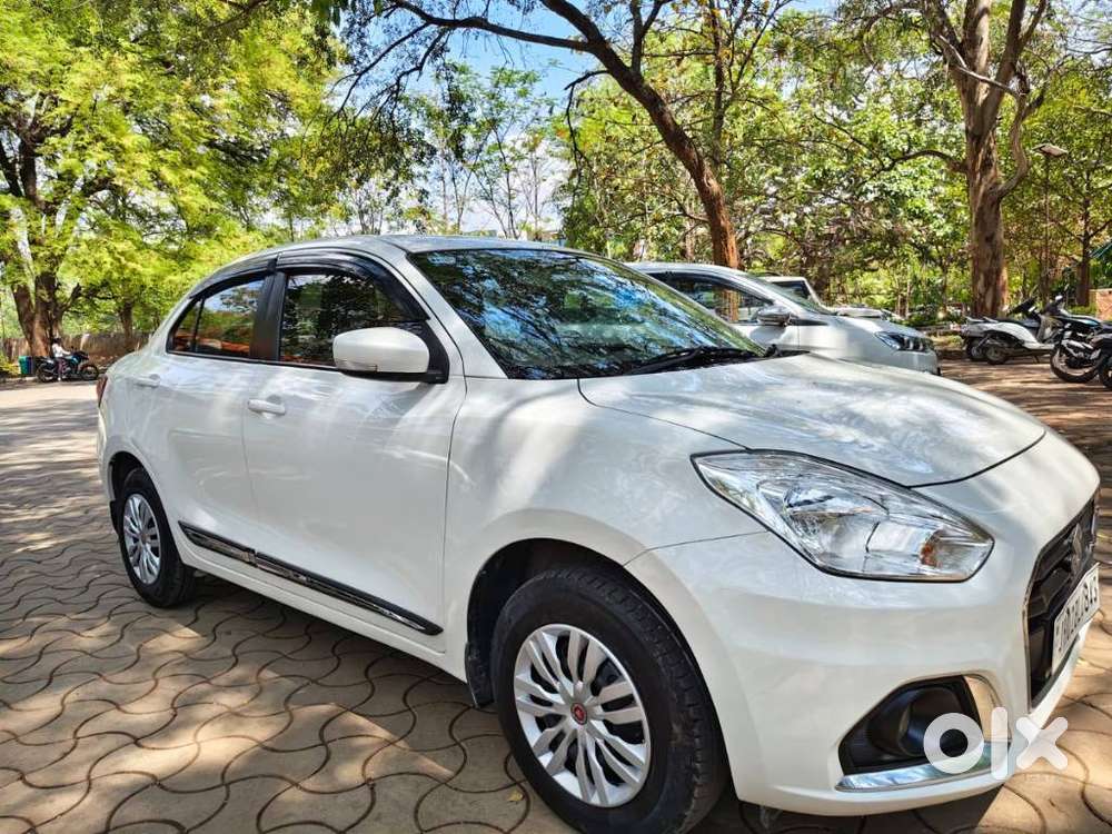 Maruti Suzuki Dzire 1.2 Vxi, 2023, Petrol