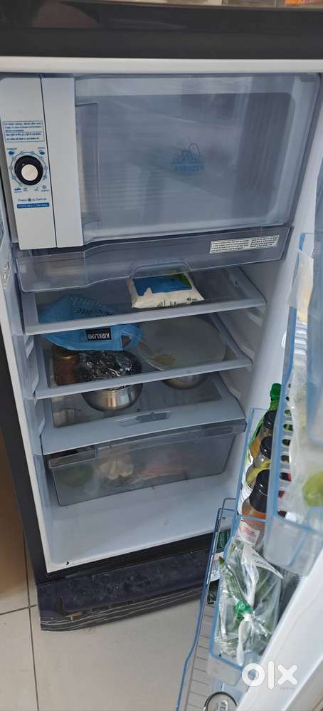 Refrigerator Godrej 180 ltr