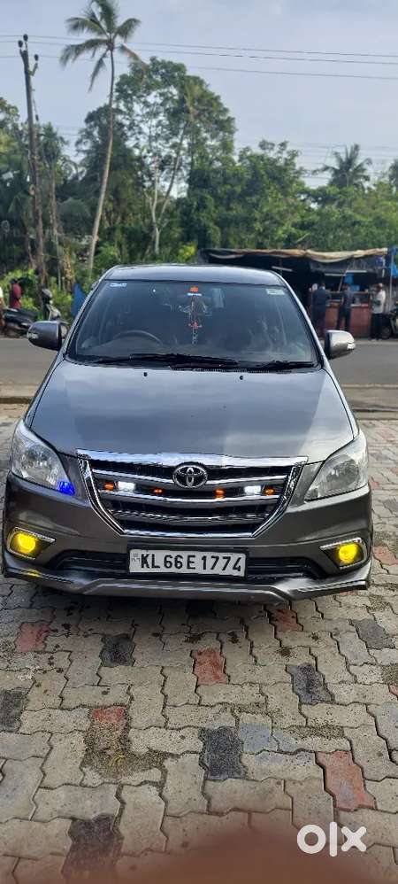 Toyota Innova Vx 2014