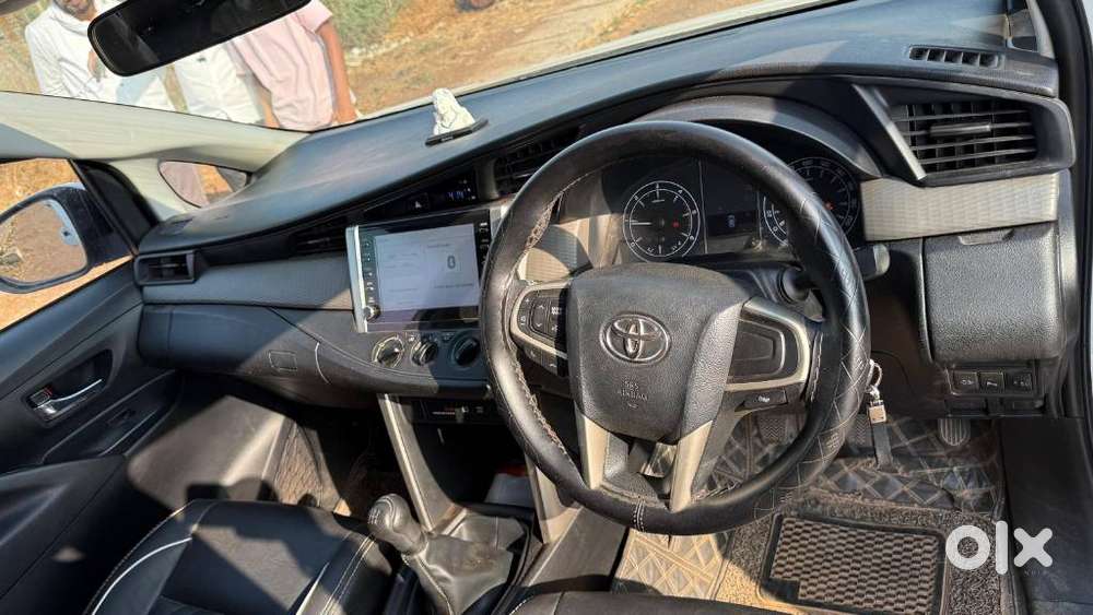 Toyota Innova Crysta 2.4 Gx Limited Edition 7 Str, 2023, Diesel