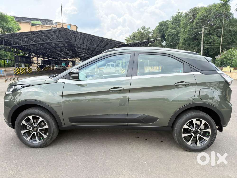 Tata Nexon 1.2 Revotron Xza Plus (o) Amt, 2020, Petrol