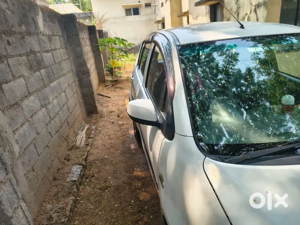Maruti Suzuki Ritz 2016 Diesel Wight Number Plat