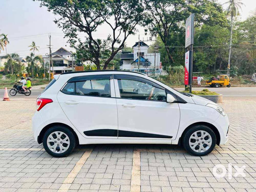 Hyundai Grand I10 2013-2016 Sportz, 2016, Petrol