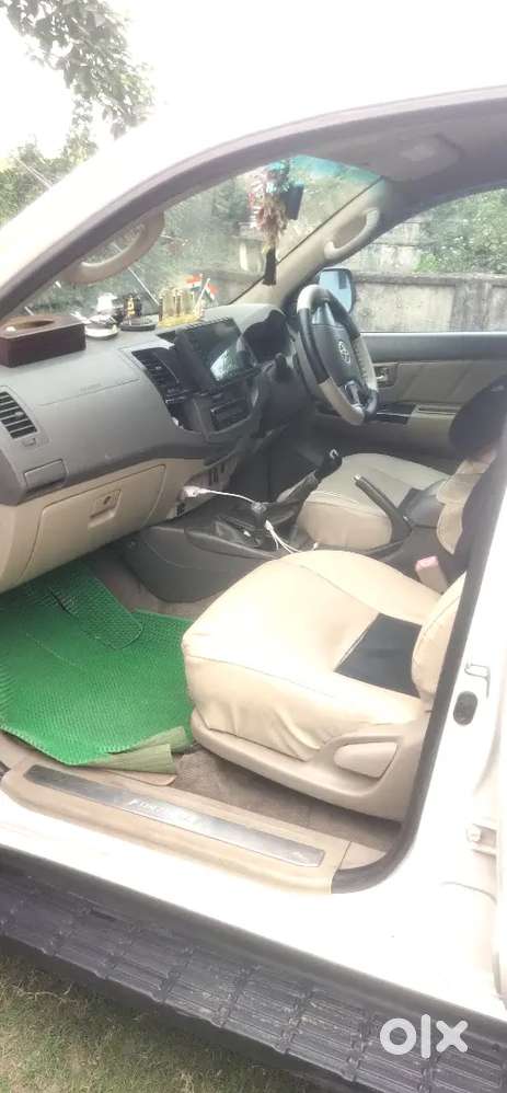 Toyota Fortuner 2013 Diesel 96000 Km Driven