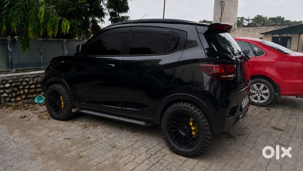 Mahindra Kuv 100 Petrol 2017
