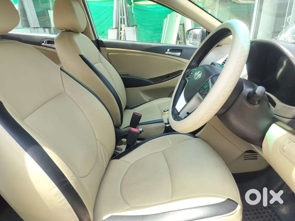 Hyundai Fluidic Verna 1.6 Crdi Sx, 2011, Electric