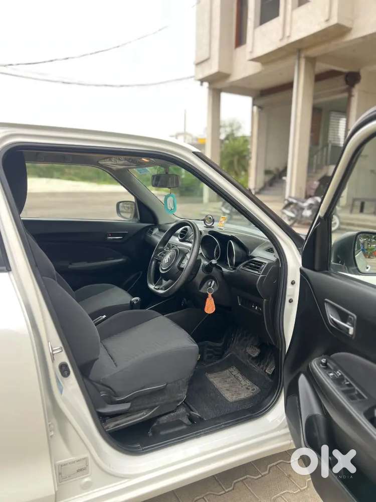 Maruti Suzuki Swift Amt Vxi 2023