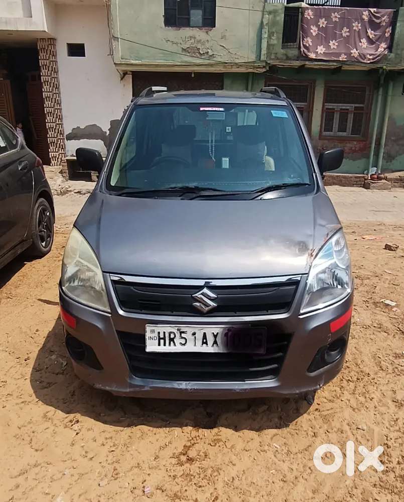 Company Green Cng, Power Steering, Power Window,chilled Ac
