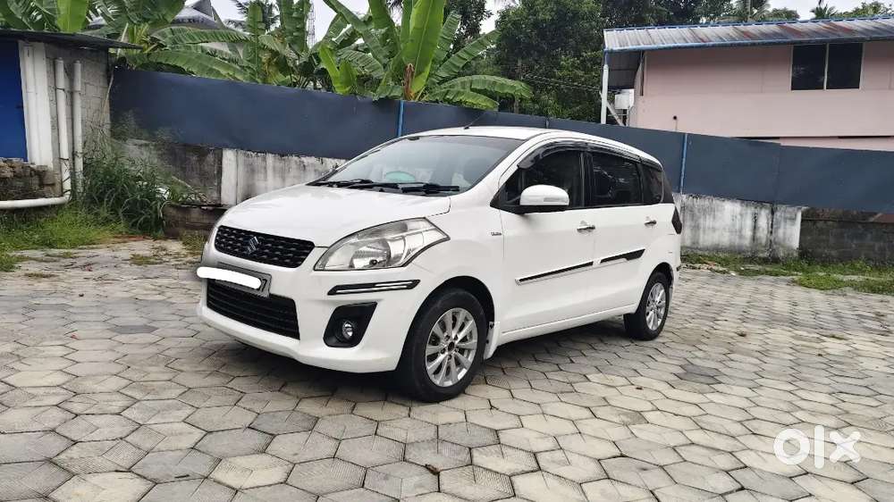Maruti Suzuki Ertiga 2014 Diesel 136000 Km Driven