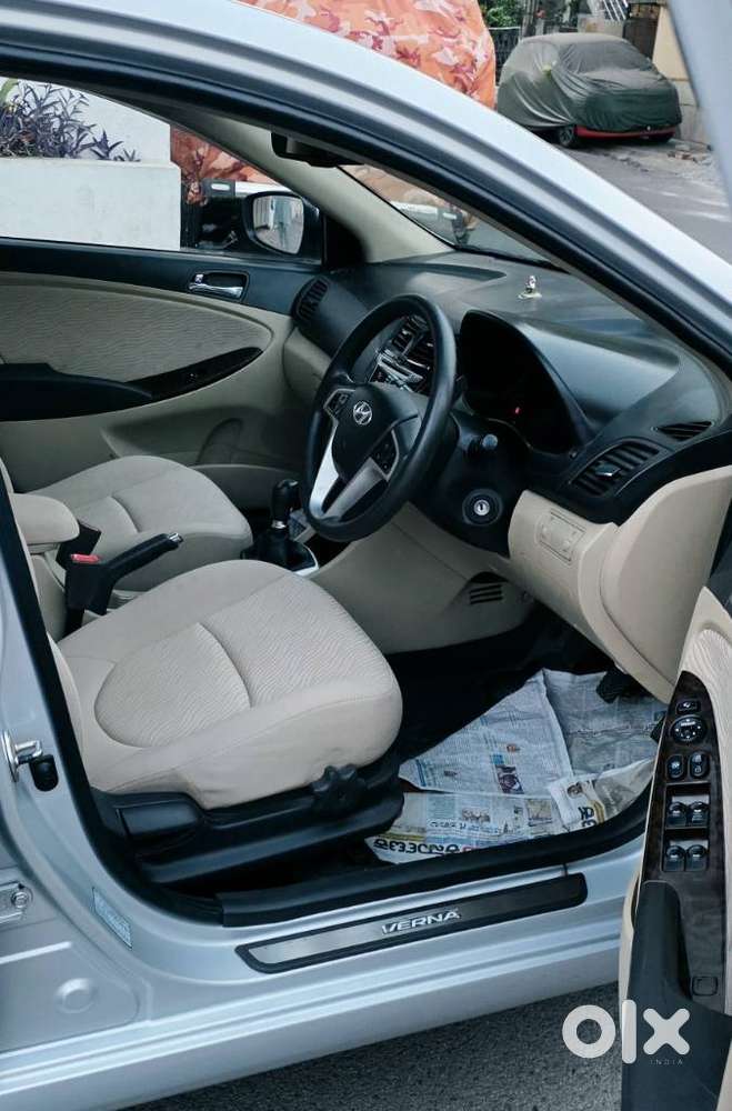 Hyundai Verna Fluidic 1.6 Vtvt Sx, 2014, Petrol