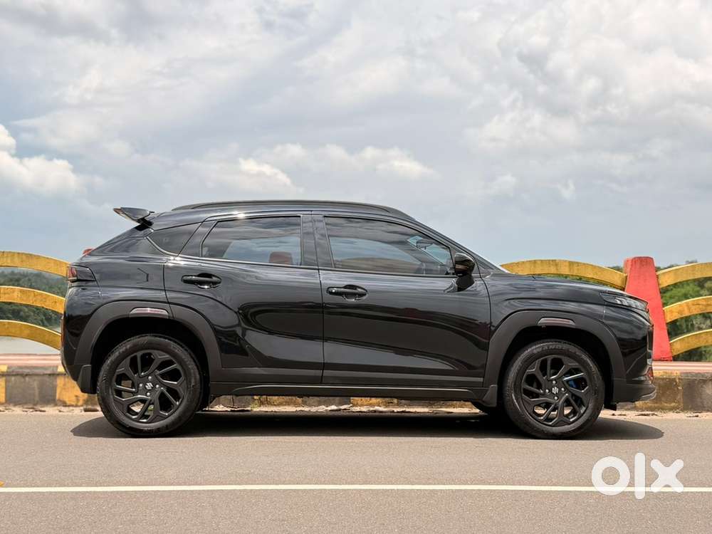 Maruti Suzuki Fronx Black Automatic Single Used