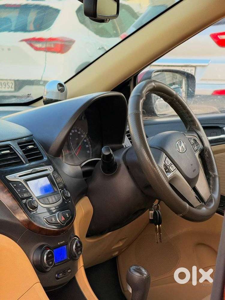 Hyundai Verna Sx 1.5 Petrol Ivt, 2014, Petrol