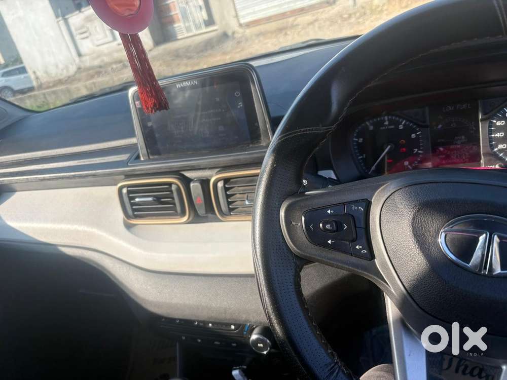 Tata Punch 2023 Petrol 400000 Km Driven